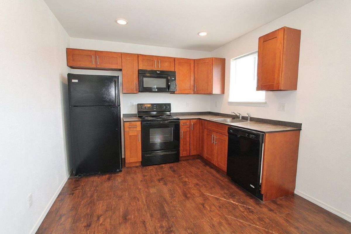Townhouse for rent at 4016 Washington Ave, Caldwell, ID 83605