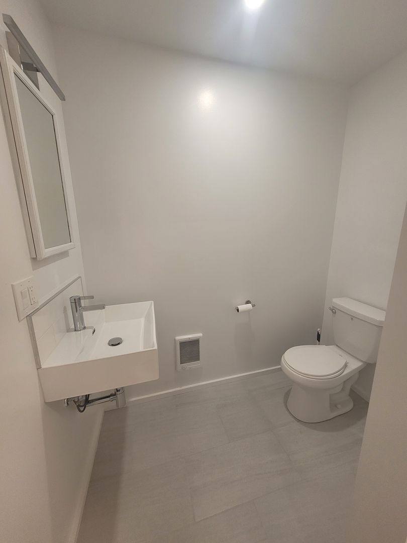 Apartment for rent at 25 Division St S, Soap Lake, WA 98851