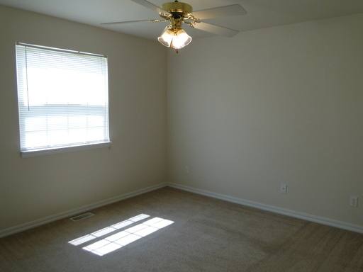 Apartment for rent at 22680 Hanley Lane, Saint Robert, MO 65584