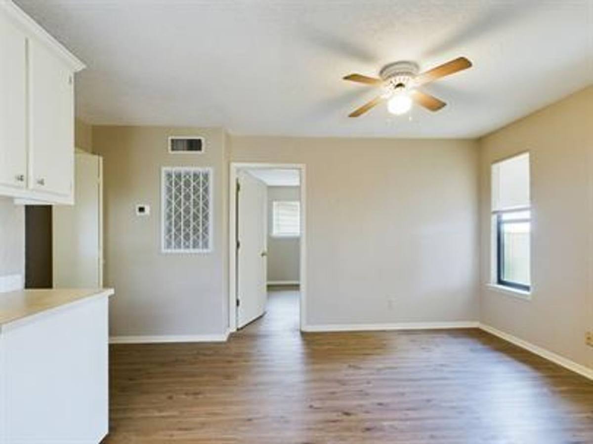 Apartment for rent at 294 Friendship Lane Building #5, Fredericksburg, TX 78624