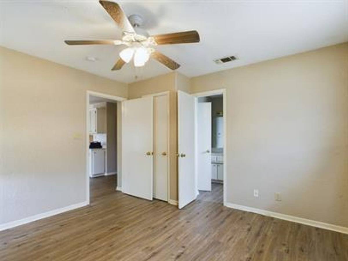 Apartment for rent at 294 Friendship Lane Building #5, Fredericksburg, TX 78624