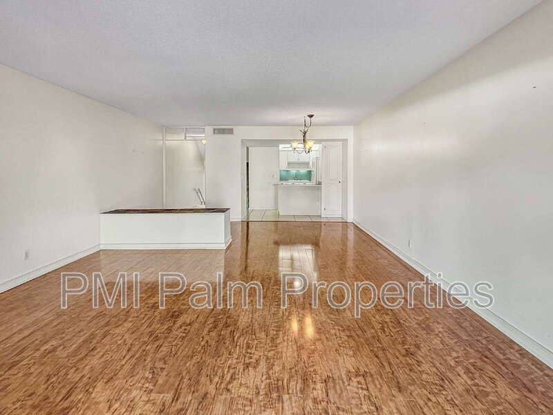 Townhouse for rent at 390 Golfview Rd #G, North Palm Beach, FL 33408