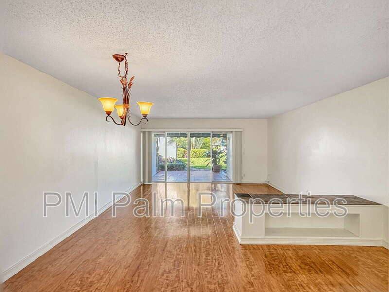 Townhouse for rent at 390 Golfview Rd #G, North Palm Beach, FL 33408