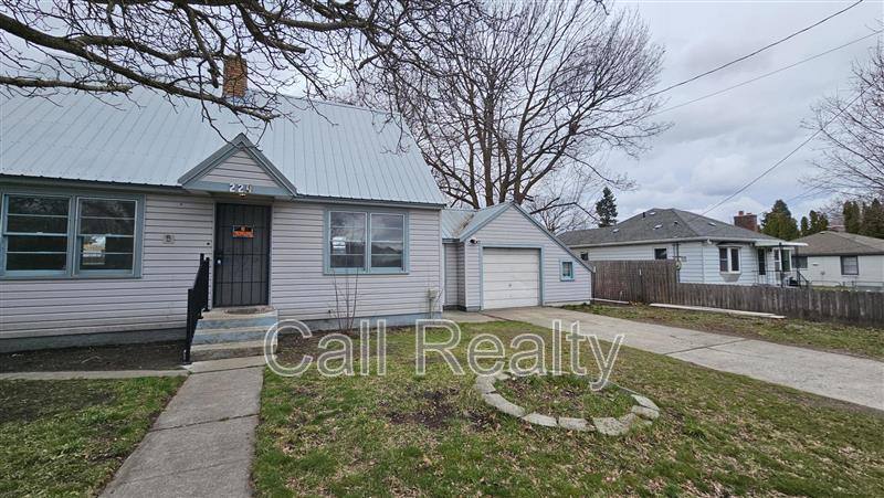 House for rent at 224 N Conklin Rd, Veradale, WA 99037