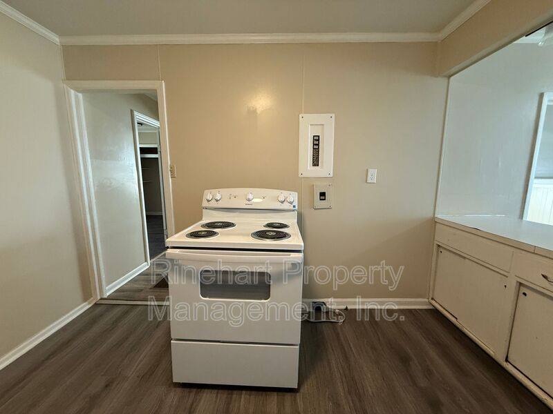 House for rent at 242 S Cherry Rd, Rock Hill, SC 29732