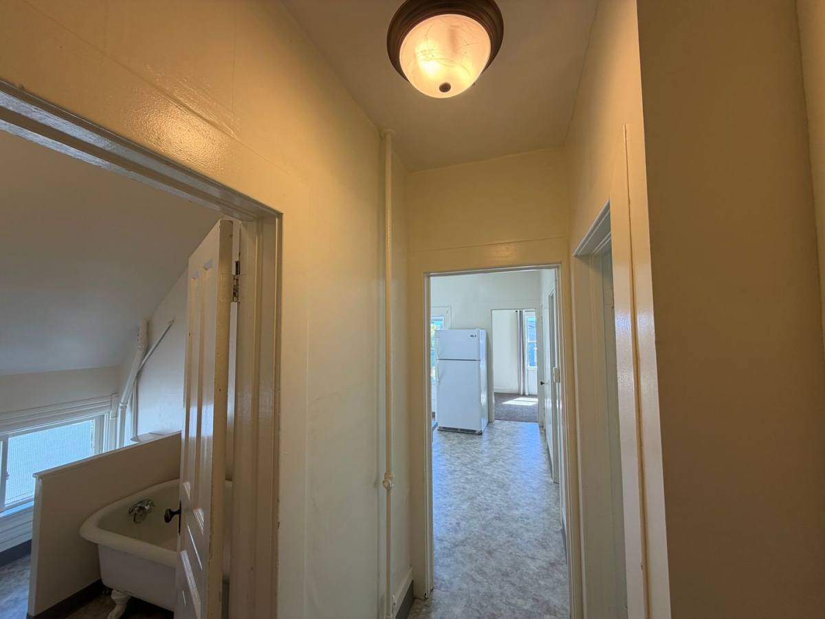Apartment for rent at 1225 G St, Eureka, CA 95501