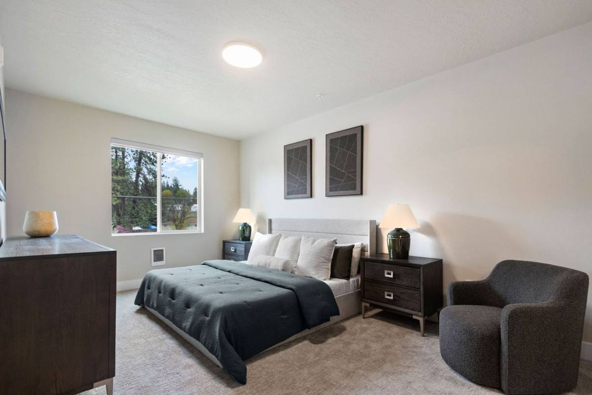 Apartment for rent at 824 E Hastings Rd, Spokane, WA 99218