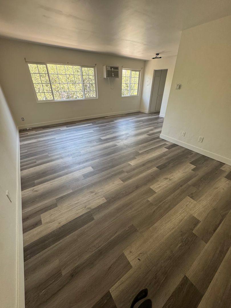 Apartment for rent at 4322 Tujunga Ave, Studio City, CA 91604