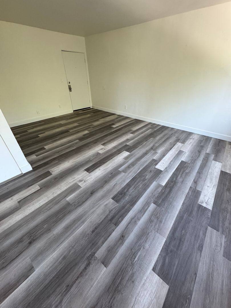 Apartment for rent at 4322 Tujunga Ave, Studio City, CA 91604