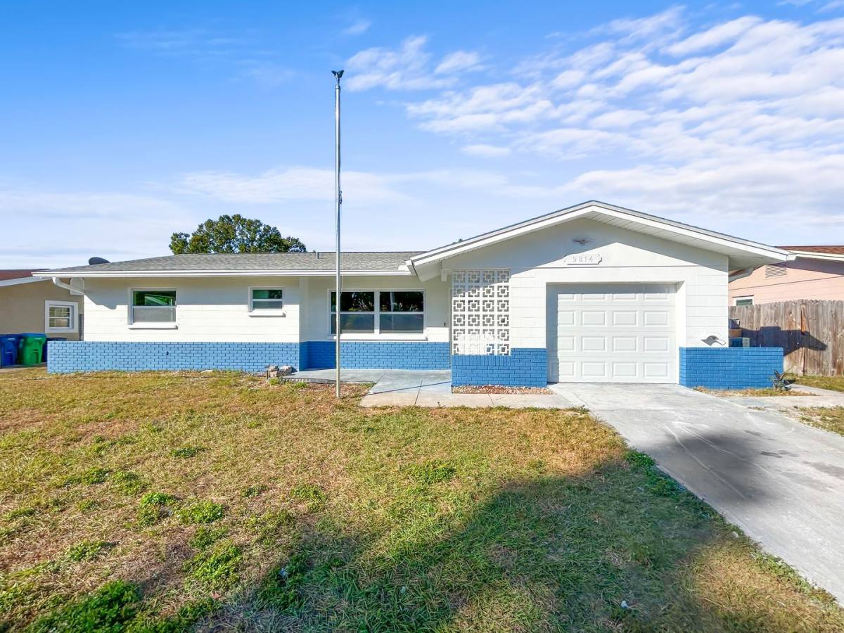 House for rent at 9814 110th Lane, Seminole, FL 33772