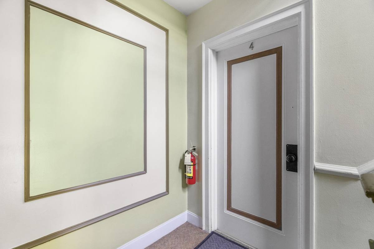 Condo for rent at 742 Washington Park #B4, Norfolk, VA 23507