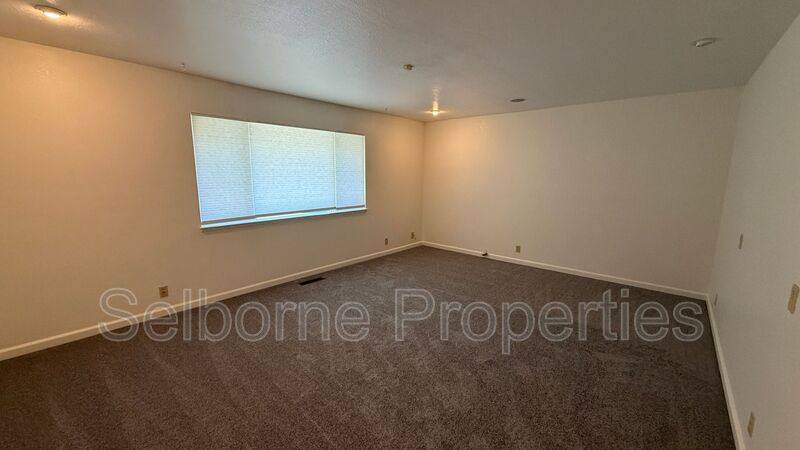House for rent at 6252 Ridgemont Dr, Oakland, CA 94619
