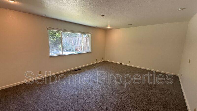 House for rent at 6252 Ridgemont Dr, Oakland, CA 94619
