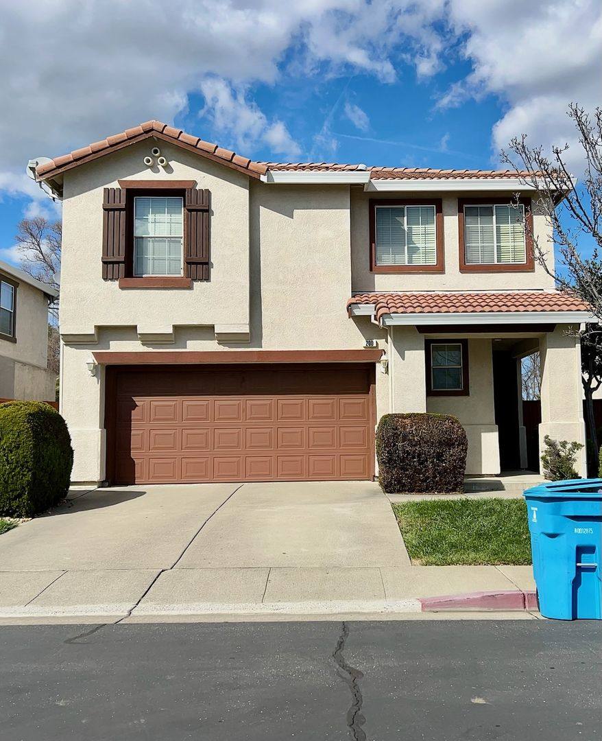 Apartment for rent at 200 Troon Court, Vacaville, CA 95687