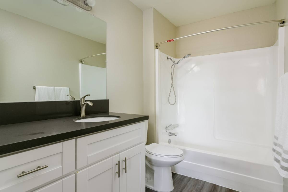 Apartment for rent at 1333 E Grand Ave, Escondido, CA 92027