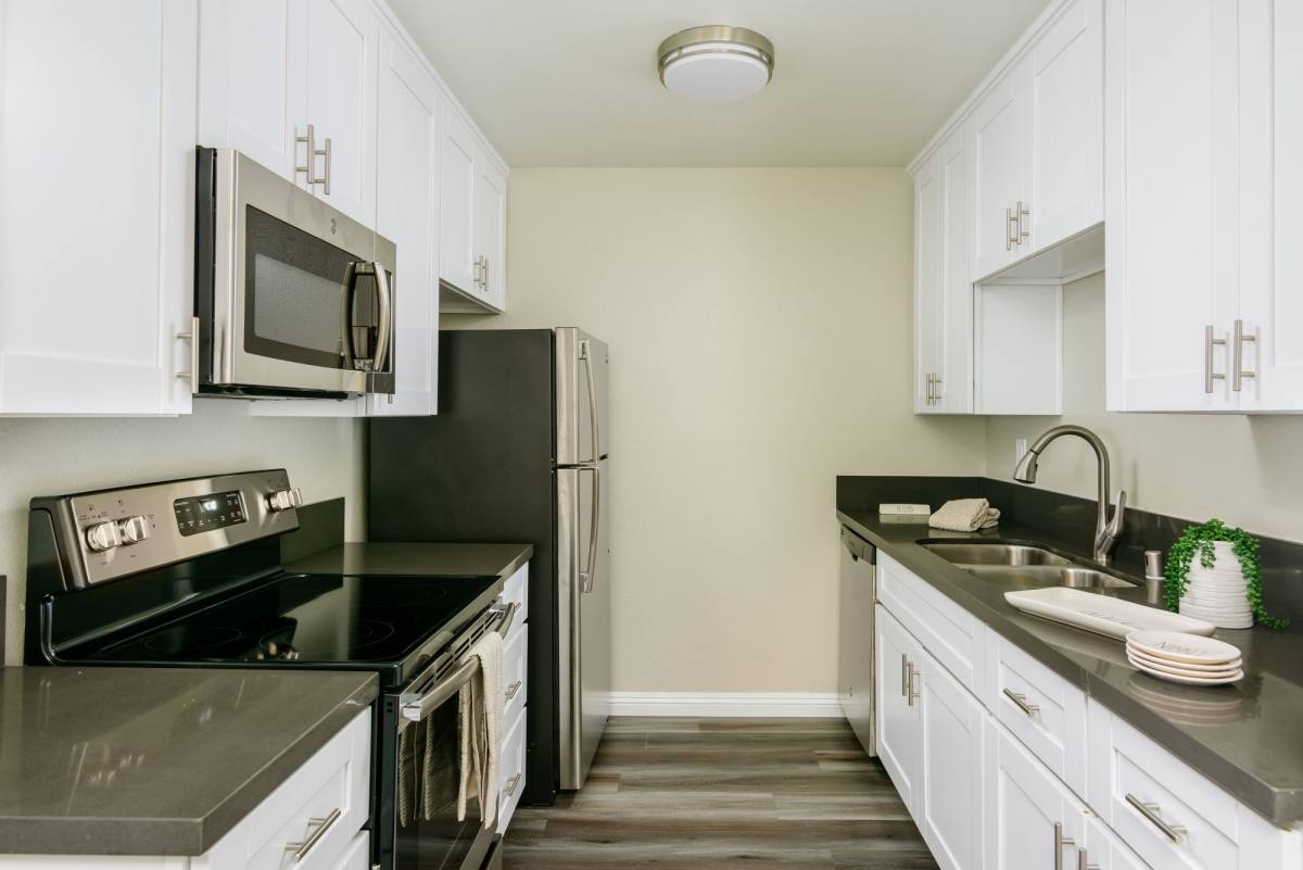 Apartment for rent at 1333 E Grand Ave, Escondido, CA 92027