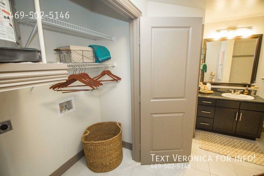 Apartment for rent at 380 Vista Court Dr, Plano, TX 75074