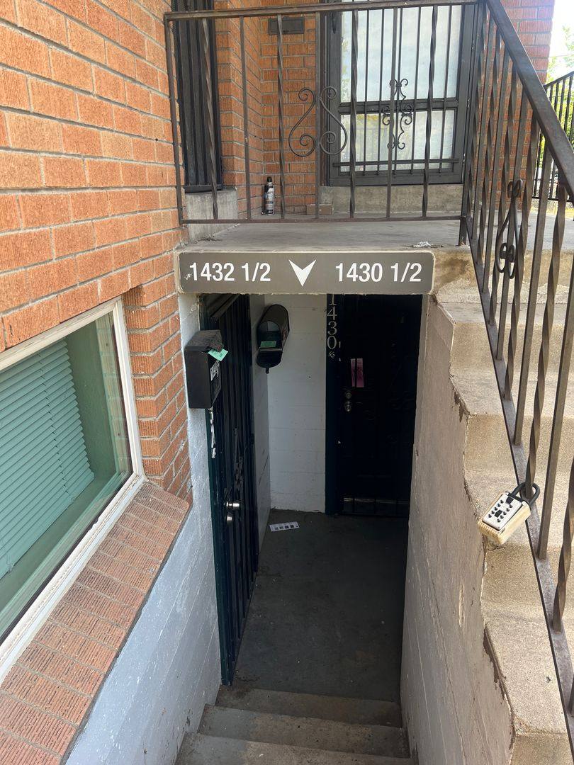 Apartment for rent at 1430 Boston St, Aurora, CO 80010
