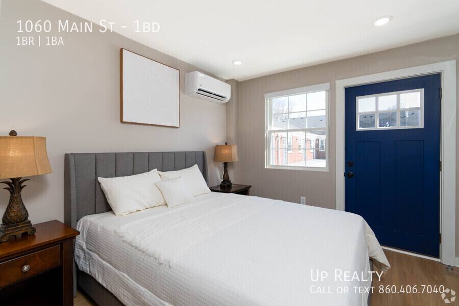 Apartment for rent at 1060 Main St, South Windsor, CT 06074