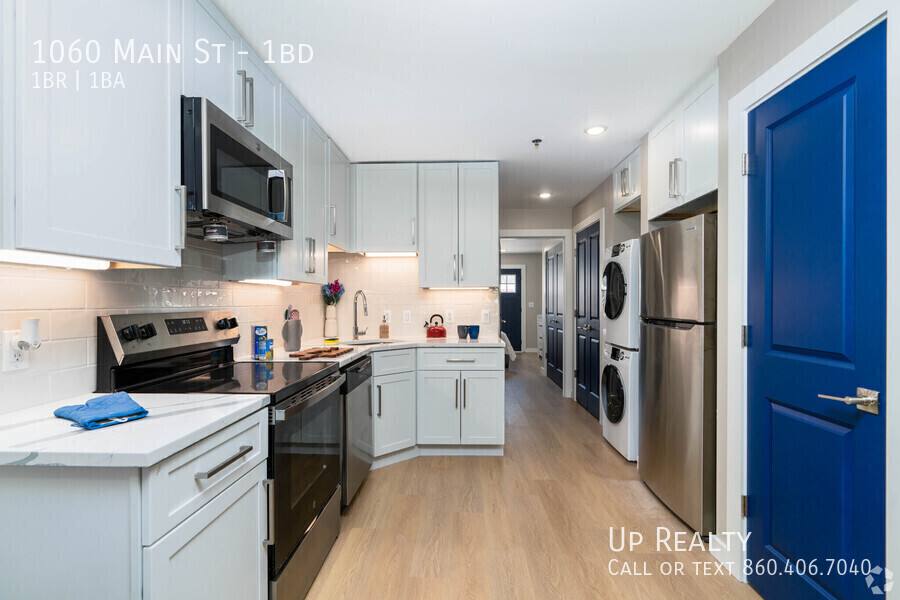 Apartment for rent at 1060 Main St, South Windsor, CT 06074