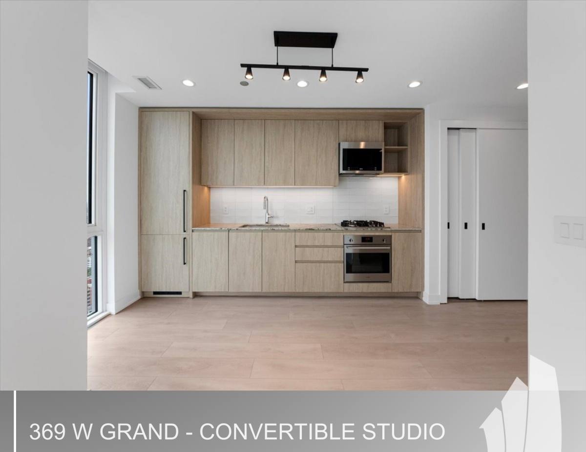 Apartment for rent at 369 W Grand Ave, Chicago, IL 60654