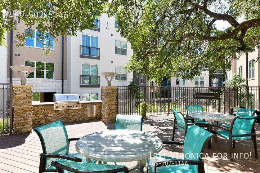 Apartment for rent at 2717 S Lamar Blvd, Austin, TX 78704