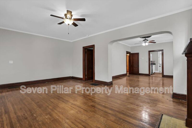 Apartment for rent at 1803 N 4th St, Columbus, OH 43201
