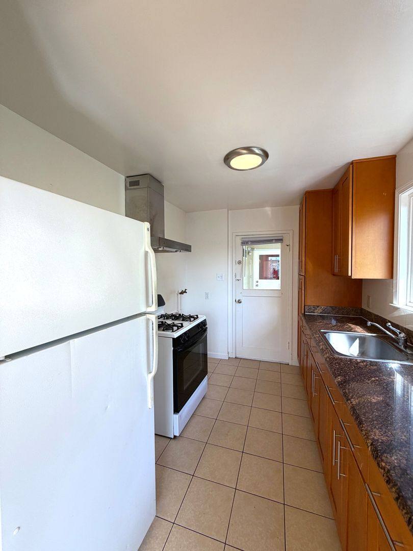 Apartment for rent at 120-122 Madrone Ave, South San Francisco, CA 94080