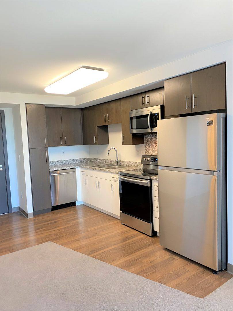 Apartment for rent at 988 Halekauwila St, Honolulu, HI 96814