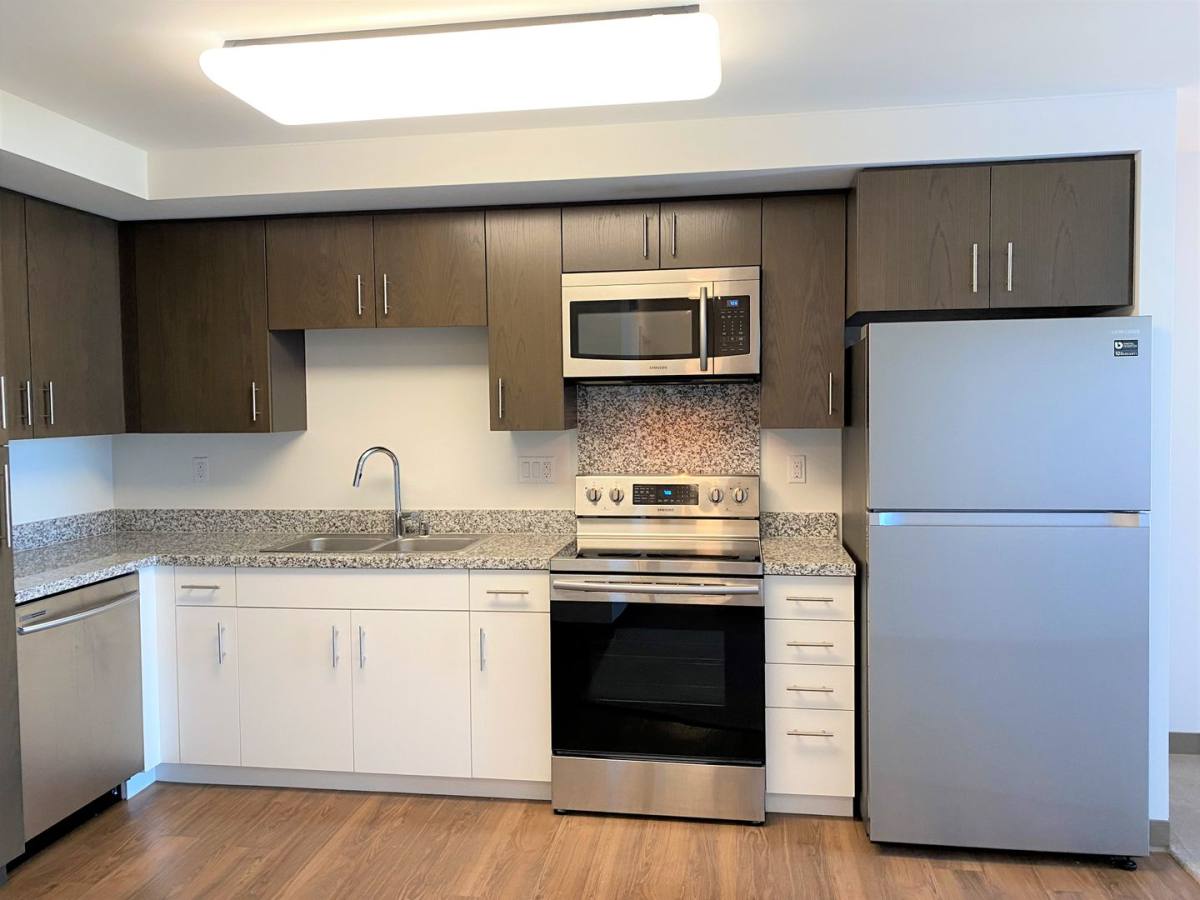 Apartment for rent at 988 Halekauwila St, Honolulu, HI 96814