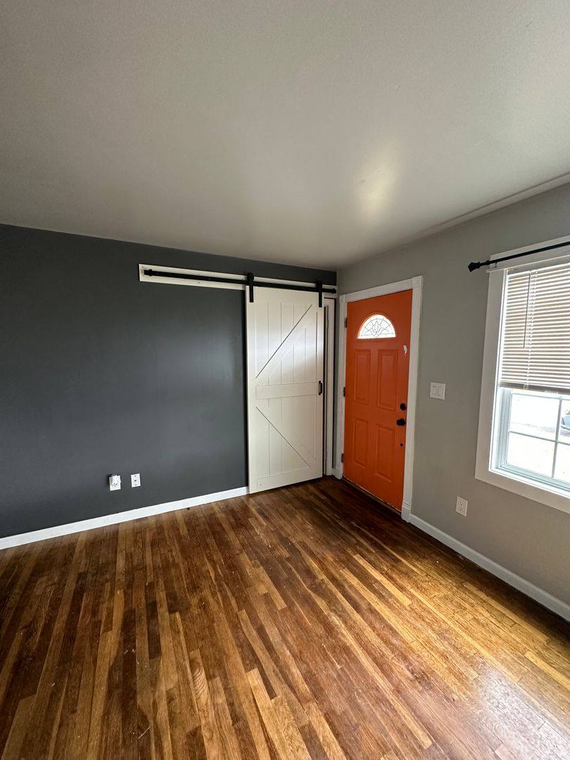 House for rent at 921 Alameda Ave, Astoria, OR 97103