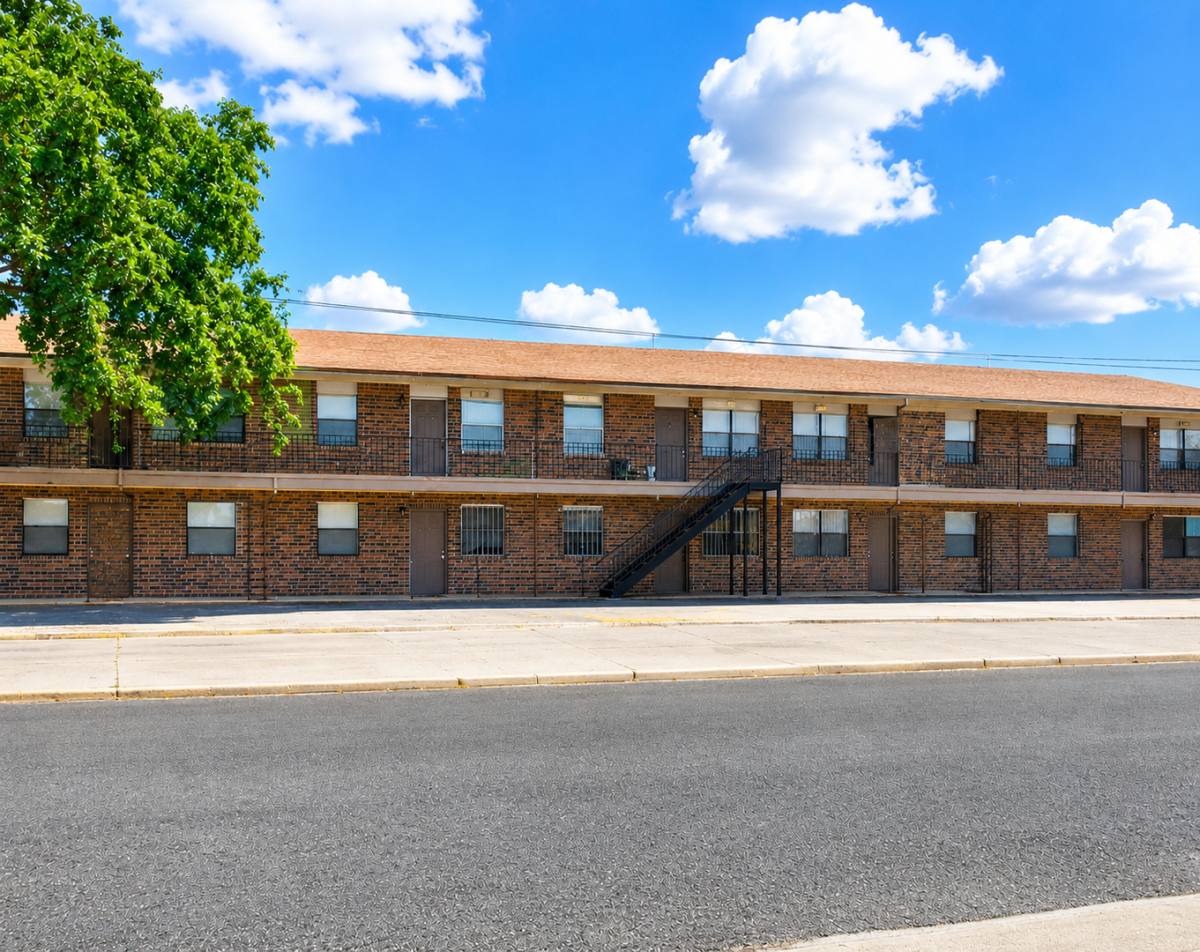 Apartment for rent at 102 E Ave #1, Copperas Cove, TX 76522