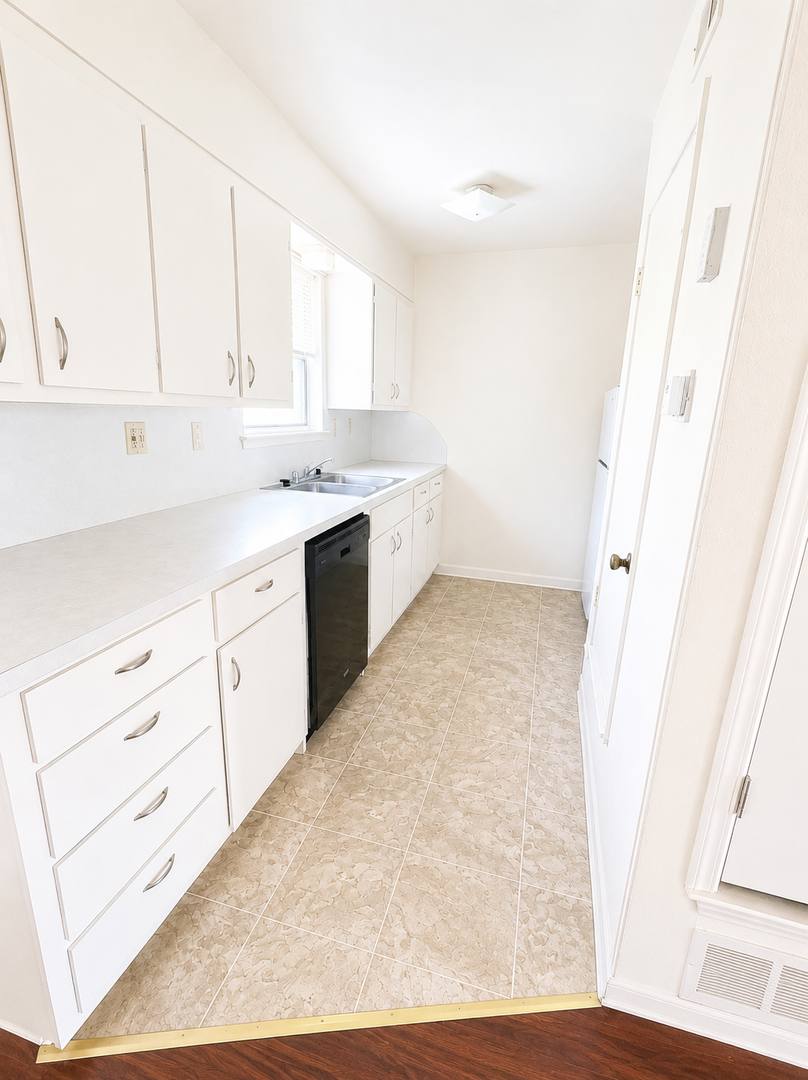 Apartment for rent at 102 E Ave #1, Copperas Cove, TX 76522