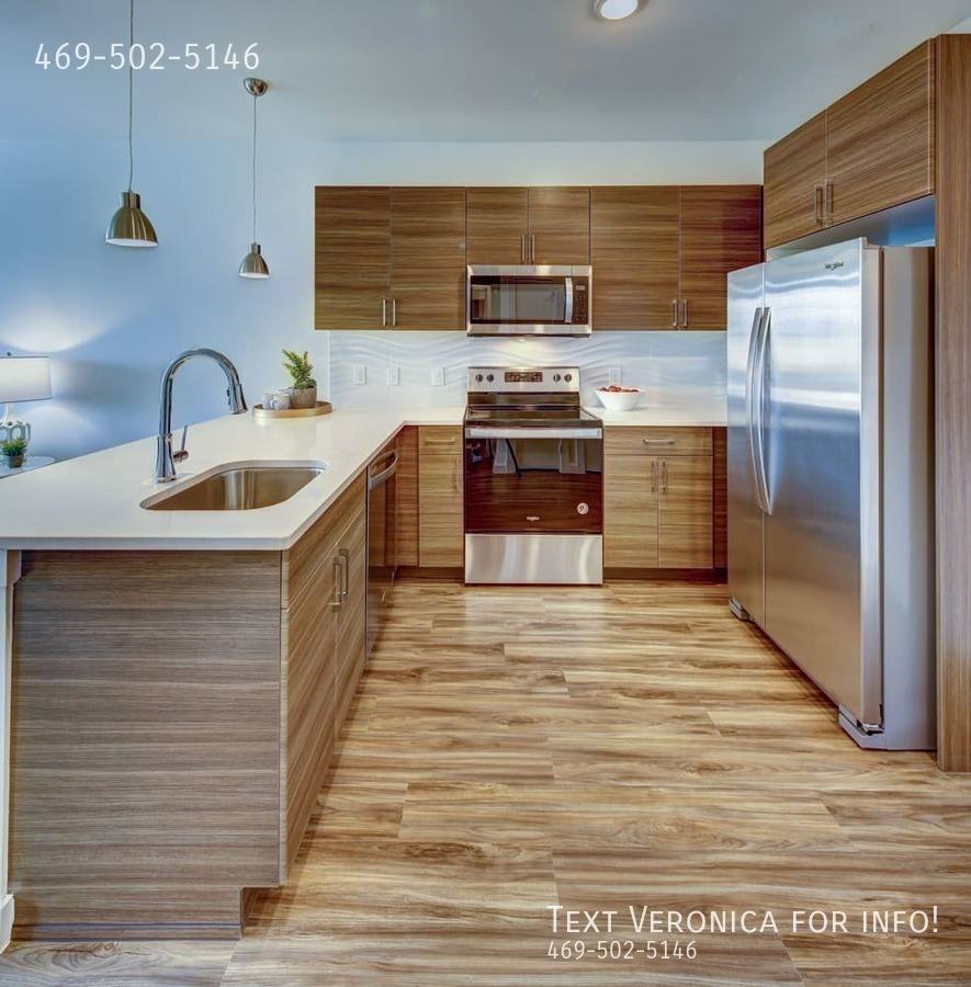 Apartment for rent at 2435 E Riverside Dr, Austin, TX 78741