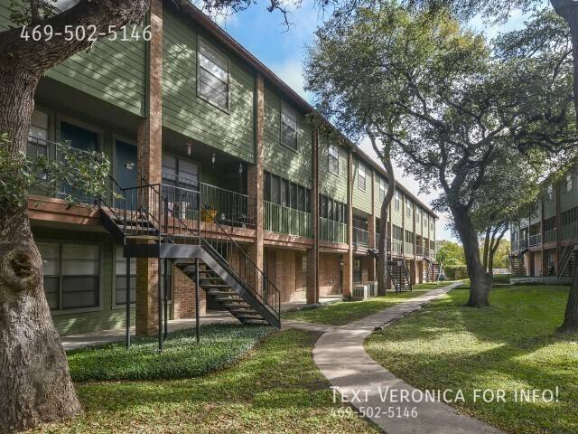 Apartment for rent at 600 Barwood Park, Austin, TX 78753