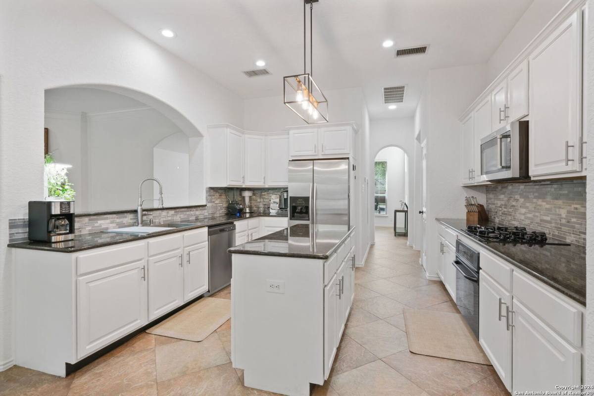 House for rent at 614 Cypress Trail, San Antonio, TX 78258