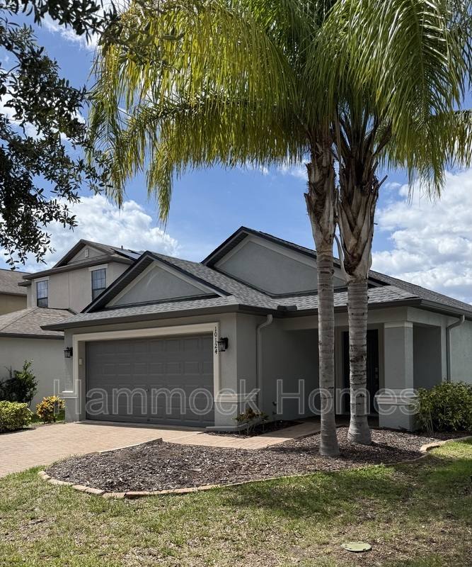 House for rent at 10124 Newminster Loop, Sun City Center, FL 33573