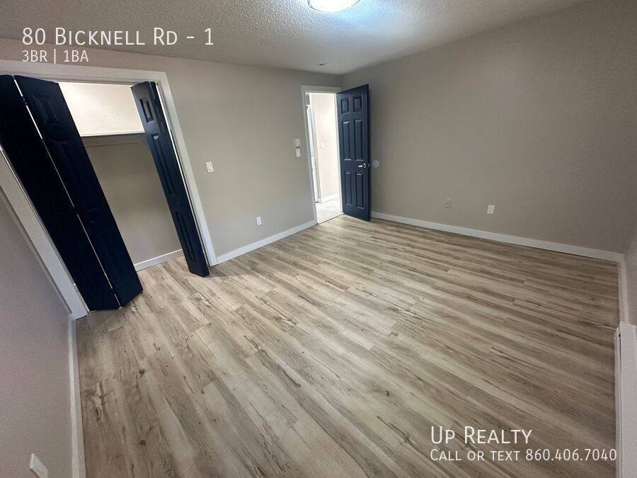 Apartment for rent at 80 Bicknell Rd, Ashford, CT 06278