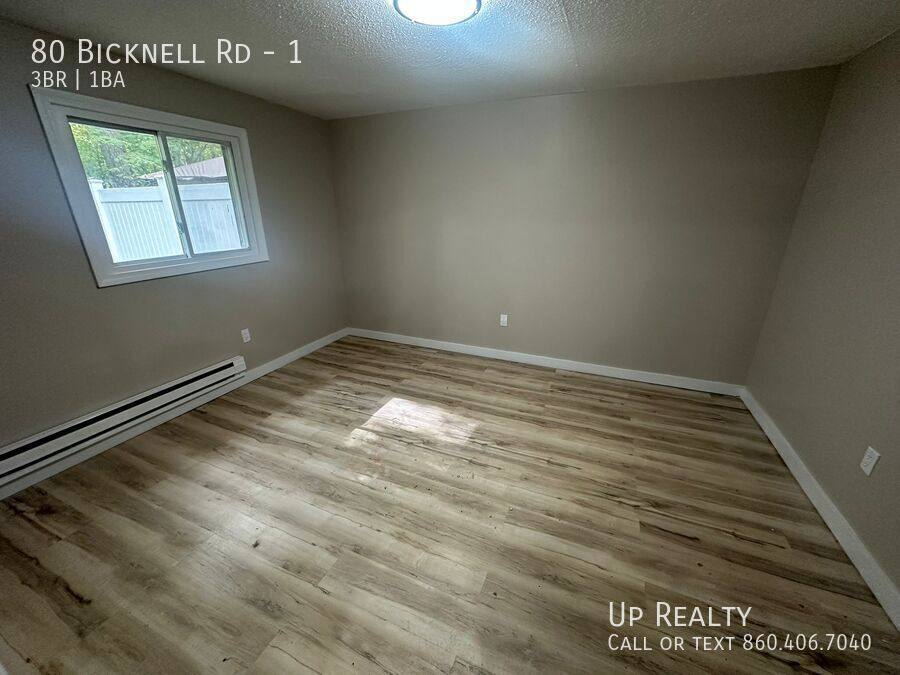 Apartment for rent at 80 Bicknell Rd, Ashford, CT 06278