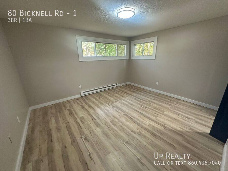 Apartment for rent at 80 Bicknell Rd, Ashford, CT 06278
