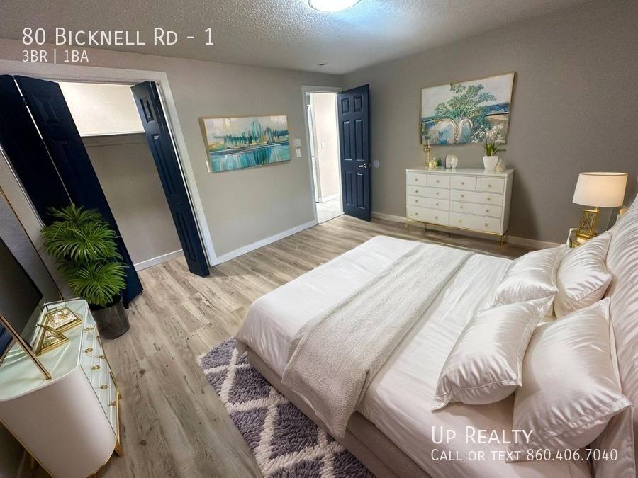Apartment for rent at 80 Bicknell Rd, Ashford, CT 06278