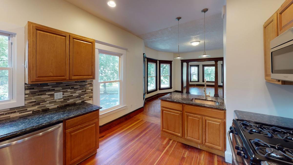 Apartment for rent at 252 Goffe Terrace, New Haven, CT 06511