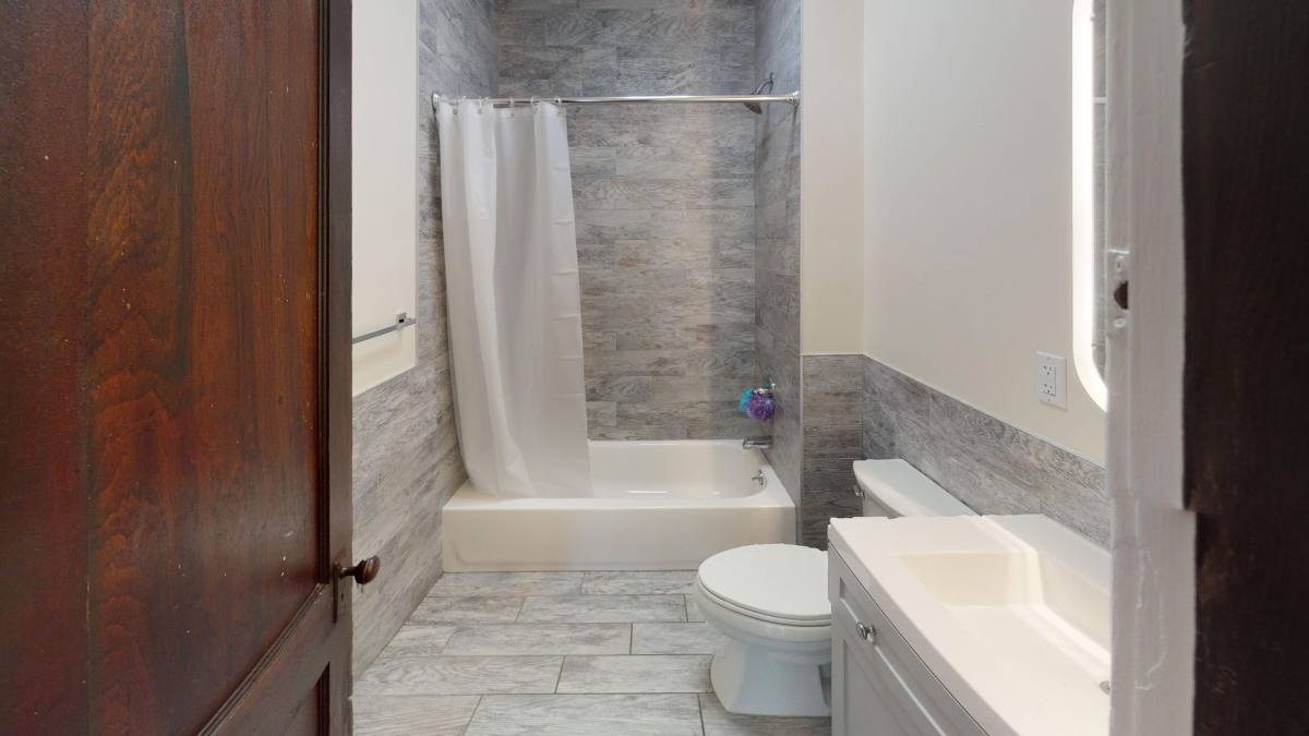 Apartment for rent at 252 Goffe Terrace, New Haven, CT 06511