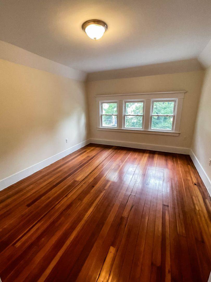 Apartment for rent at 252 Goffe Terrace #3, New Haven, CT 06511