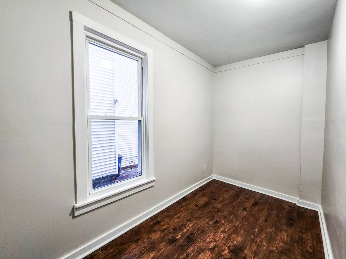 Apartment for rent at 46-48 Henry St #1L, New Haven, CT 06511