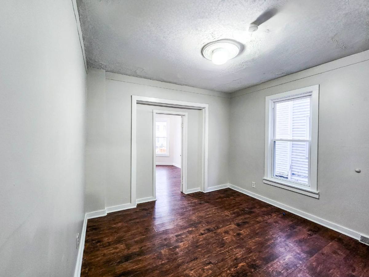 Apartment for rent at 46-48 Henry St #1L, New Haven, CT 06511