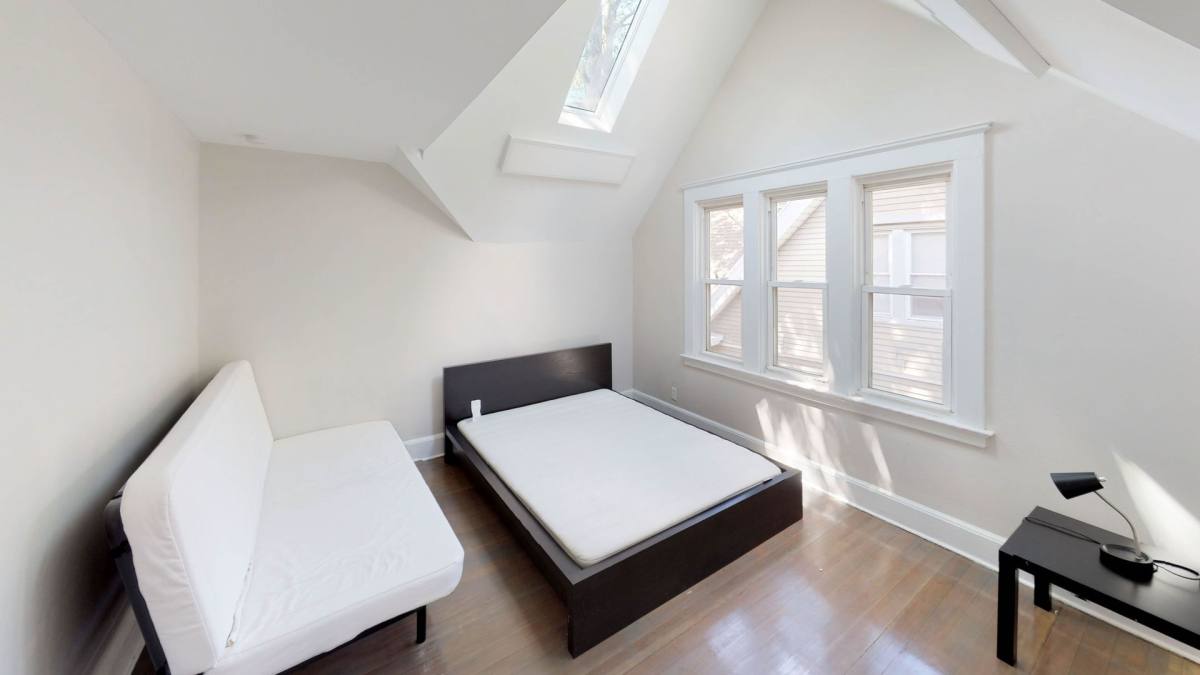 Apartment for rent at 254 Orchard St, New Haven, CT 06511