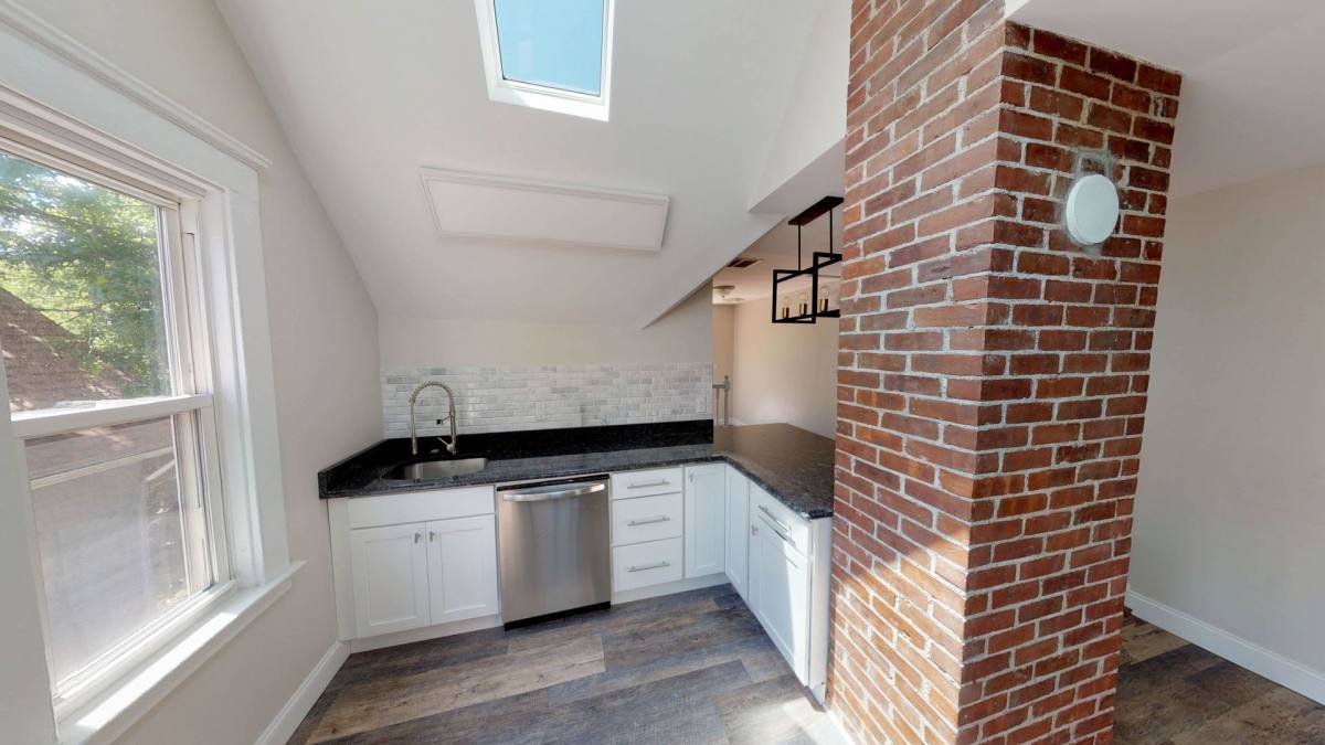 Apartment for rent at 254 Orchard St, New Haven, CT 06511