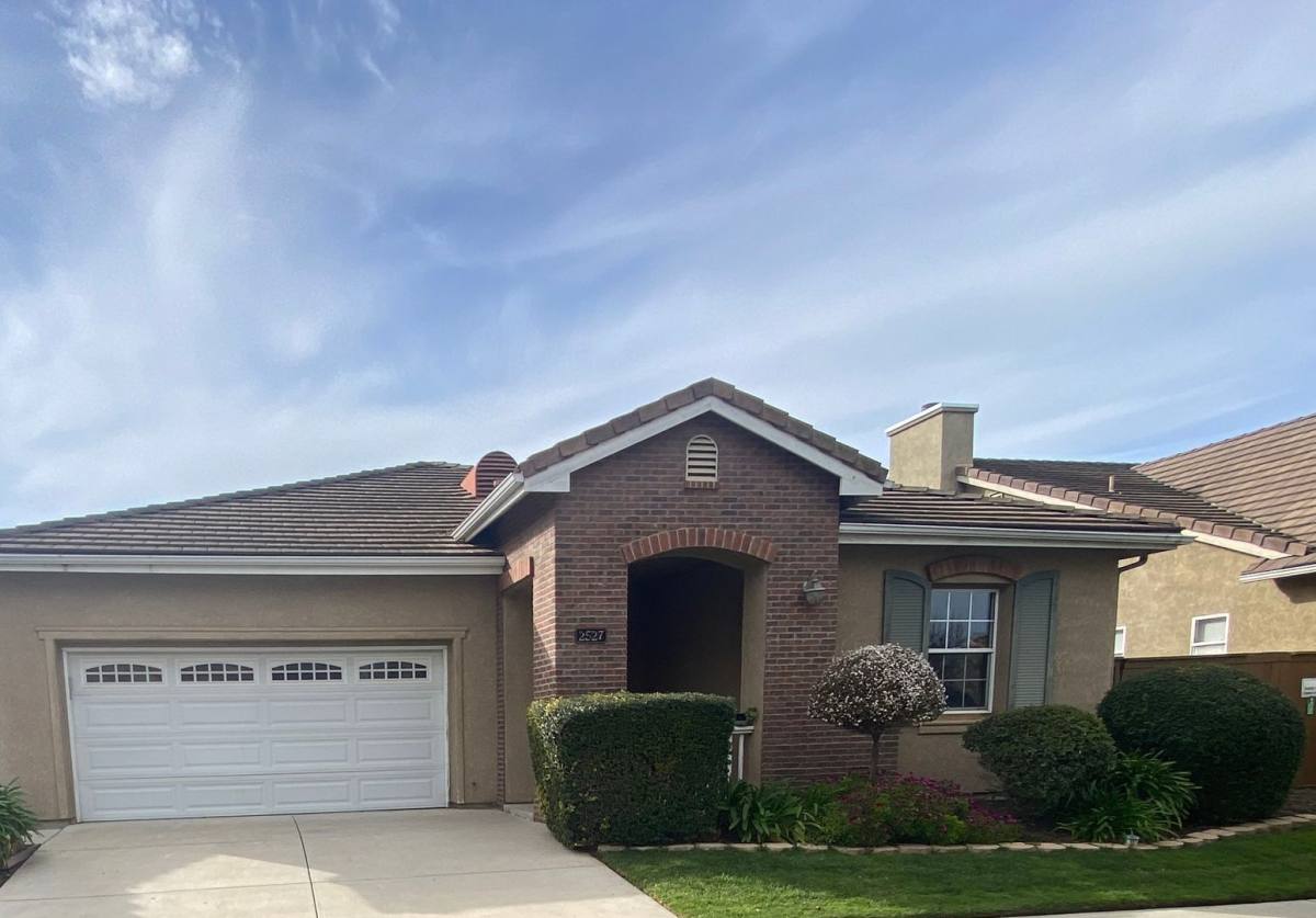 House for rent at 2527 Elliott St, Santa Maria, CA 93455