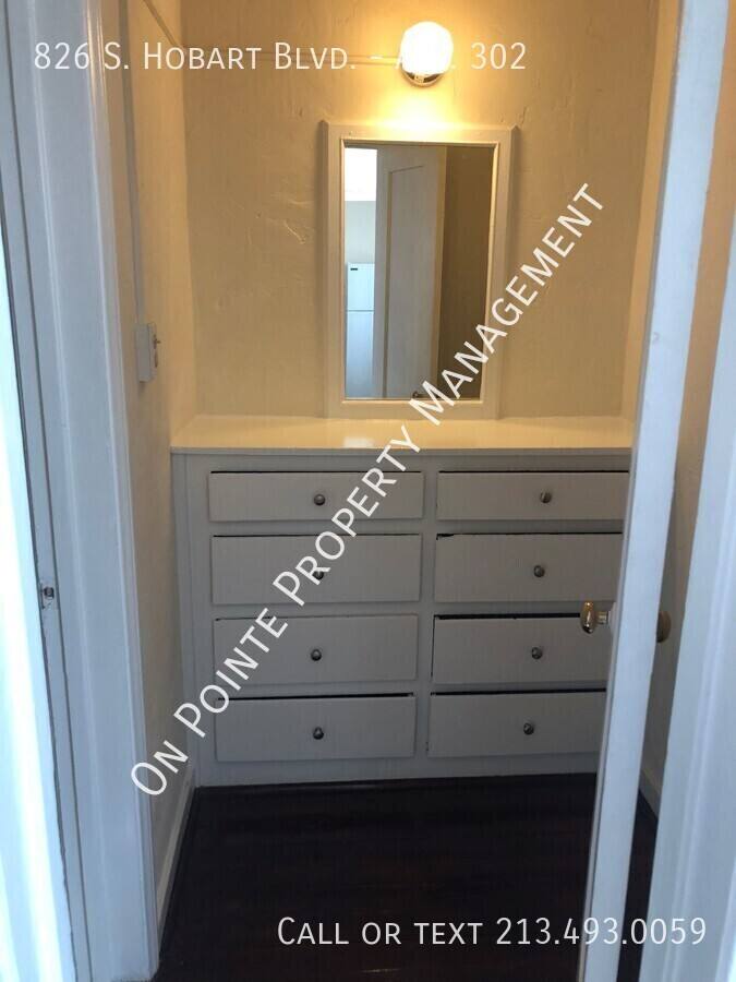 Apartment for rent at 826 S Hobart Blvd, Los Angeles, CA 90005